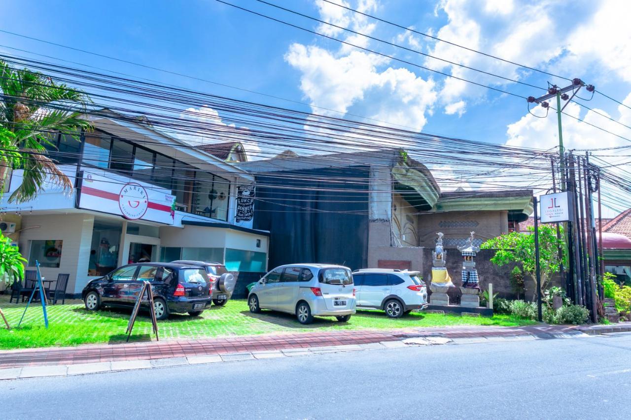Lega Legi Town House Seminyak By The Lavana Buitenkant foto